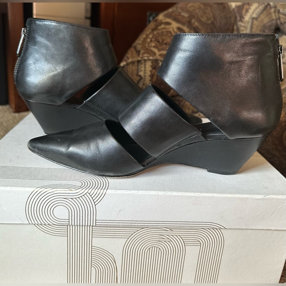 Belle by Sigerson Morrison Shoes